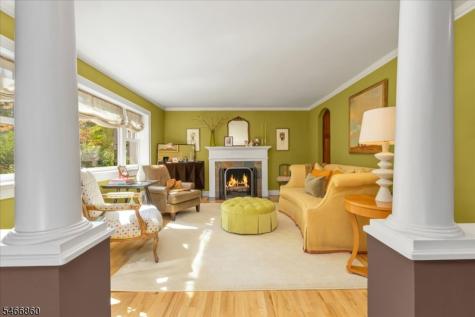 17 Old Oak Drive New Providence NJ 07901