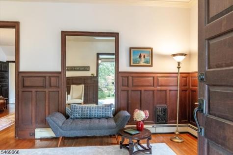 27 Wildwood Terrace Glen Ridge Boro NJ 07028