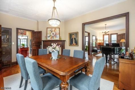 27 Wildwood Terrace Glen Ridge Boro NJ 07028