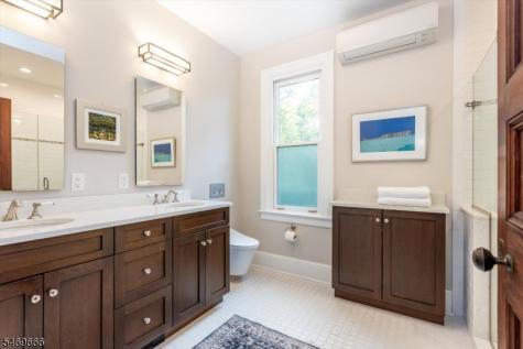 27 Wildwood Terrace Glen Ridge Boro NJ 07028