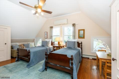 27 Wildwood Terrace Glen Ridge Boro NJ 07028