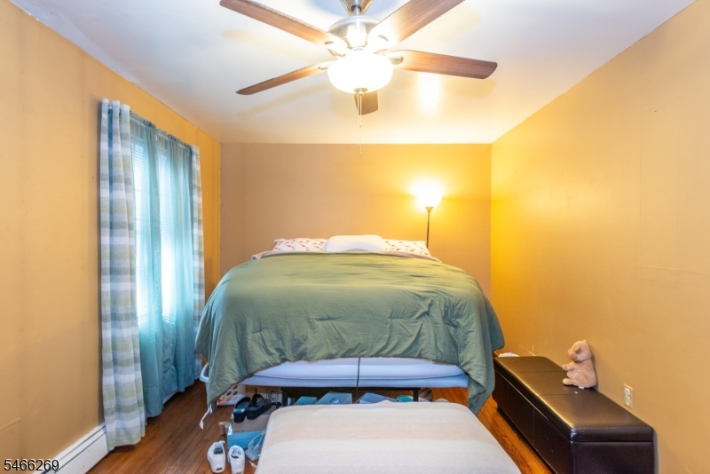 194 Pearl Street Paterson NJ 07501