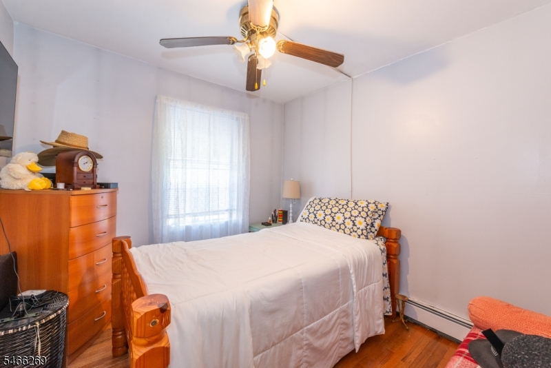 194 Pearl Street Paterson NJ 07501