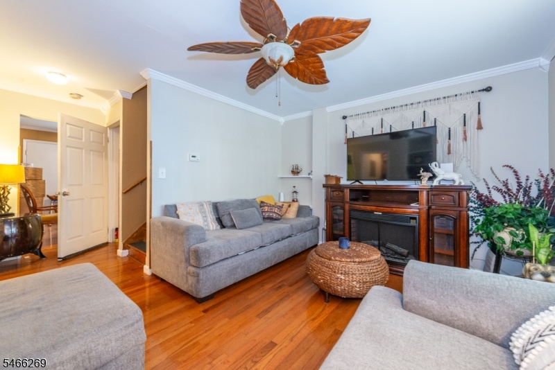 194 Pearl Street Paterson NJ 07501