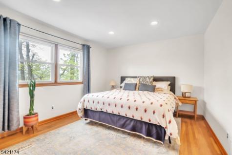 12 Stafford Drive Wanaque NJ 07465
