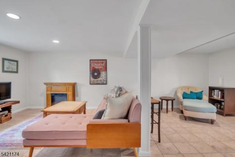 12 Stafford Drive Wanaque NJ 07465