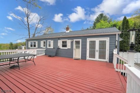12 Stafford Drive Wanaque NJ 07465