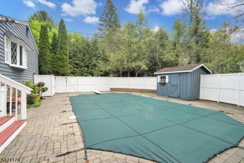 12 Stafford Drive Wanaque NJ 07465