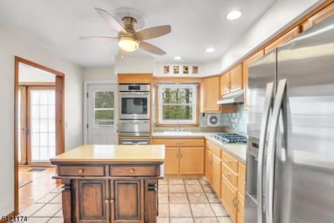 12 Stafford Drive Wanaque NJ 07465