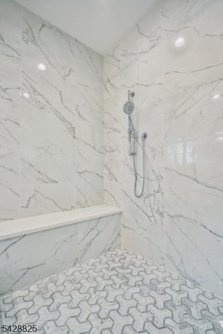 63 Hillside Avenue Livingston NJ 07039
