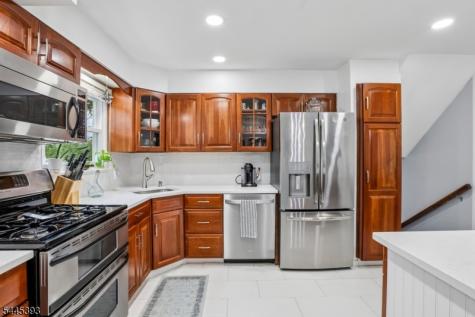 49 Sycamore Street Somerville NJ 08876