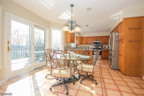 6 Meadow Lake Drive Hardwick NJ 07825