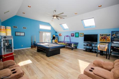 6 Meadow Lake Drive Hardwick NJ 07825