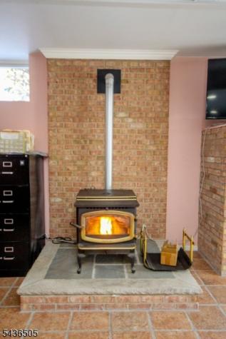 6 Meadow Lake Drive Hardwick NJ 07825
