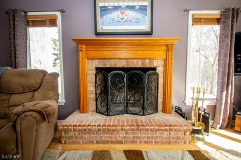 6 Meadow Lake Drive Hardwick NJ 07825