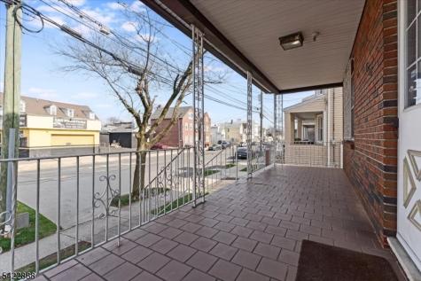 652 54 1st Avenue Elizabeth NJ 07202