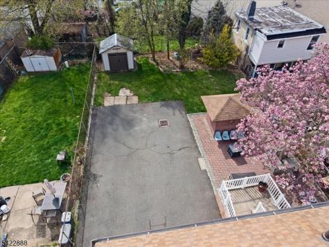 652 54 1st Avenue Elizabeth NJ 07202