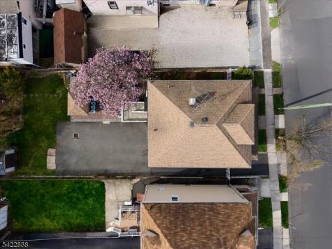 652 54 1st Avenue Elizabeth NJ 07202