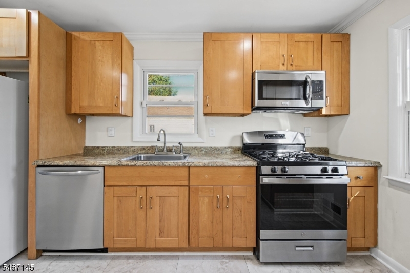 20 Suydam Avenue Edison NJ 08817