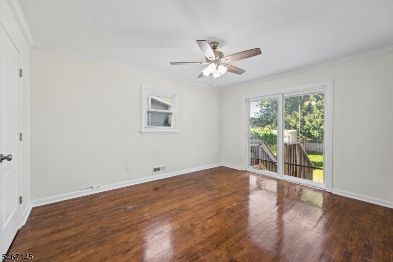 20 Suydam Avenue Edison NJ 08817