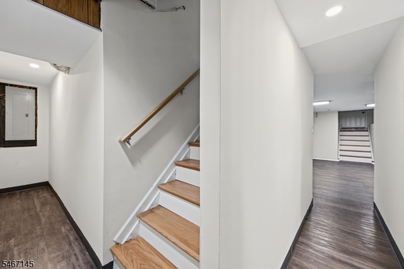 20 Suydam Avenue Edison NJ 08817