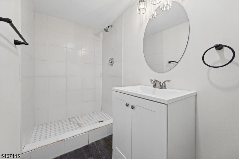 20 Suydam Avenue Edison NJ 08817