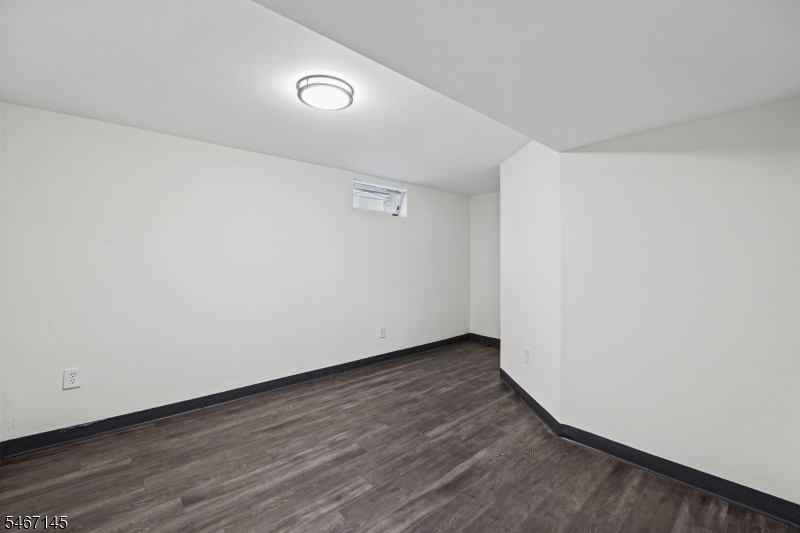 20 Suydam Avenue Edison NJ 08817