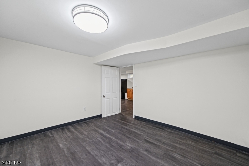 20 Suydam Avenue Edison NJ 08817