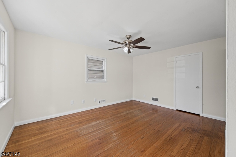 20 Suydam Avenue Edison NJ 08817