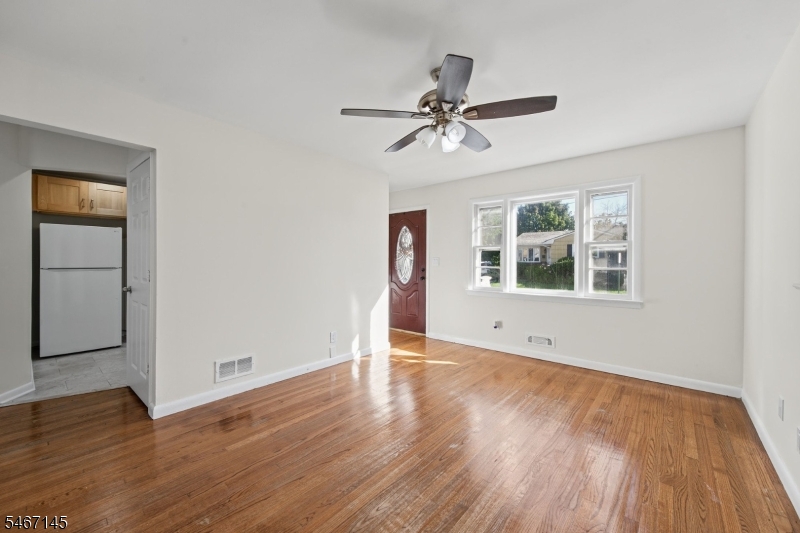 20 Suydam Avenue Edison NJ 08817