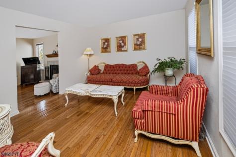 5 Worthington Road Knowlton NJ 07832