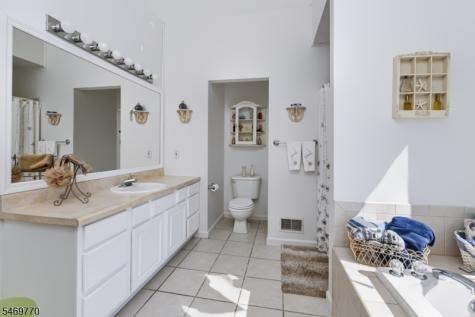 5 Worthington Road Knowlton NJ 07832