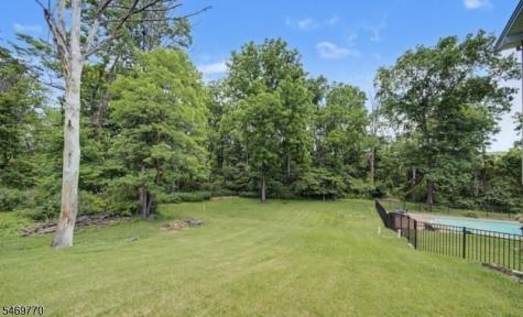 5 Worthington Road Knowlton NJ 07832