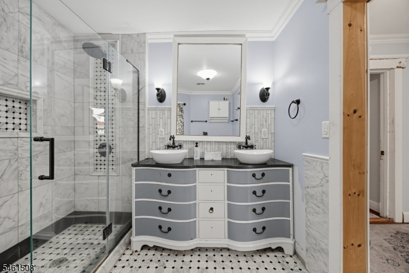 216 Stiles Street Elizabeth NJ 07208