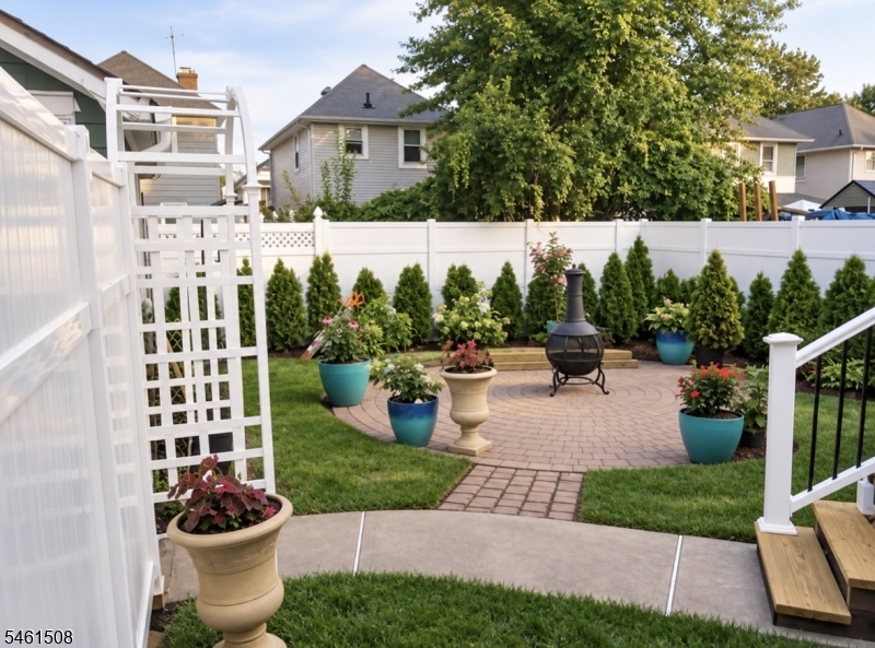 216 Stiles Street Elizabeth NJ 07208