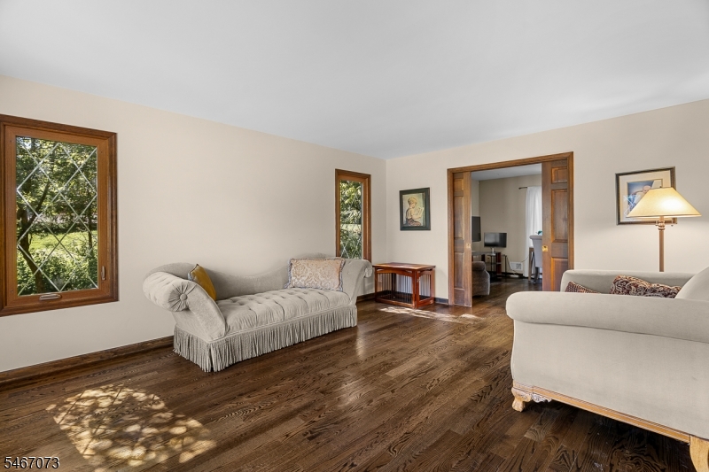 5 High Point Court Clinton NJ 08801