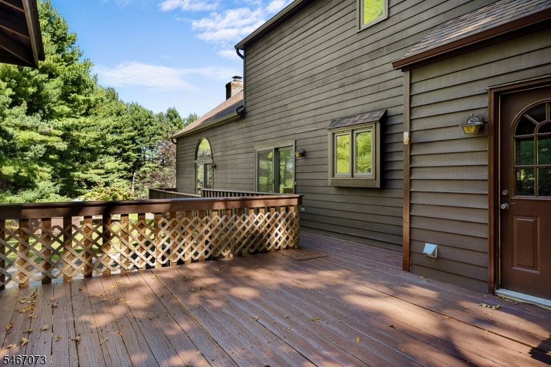 5 High Point Court Clinton NJ 08801