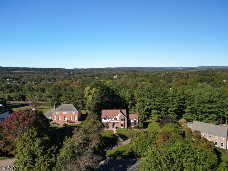 5 High Point Court Clinton NJ 08801