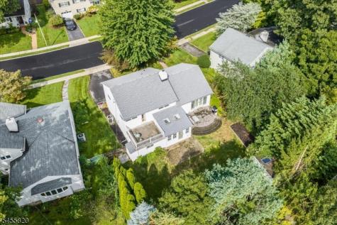 119 Squire Hill Road Montclair NJ 07043