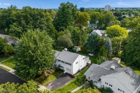 119 Squire Hill Road Montclair NJ 07043