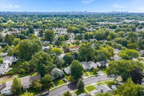 119 Squire Hill Road Montclair NJ 07043