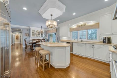 11 Baltusrol Way Bernards NJ 07931