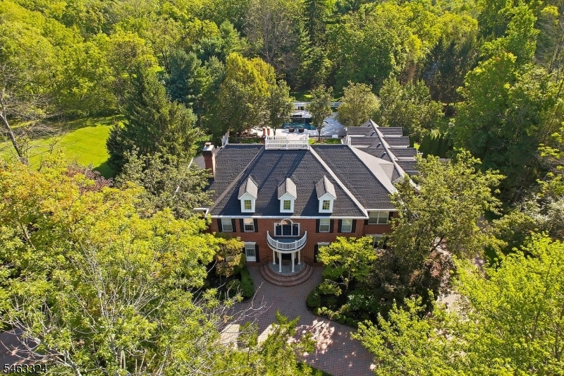 11 Baltusrol Way Bernards NJ 07931