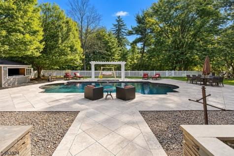 11 Baltusrol Way Bernards NJ 07931