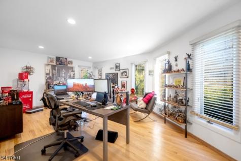 17 Brentwood Drive North Caldwell NJ 07006