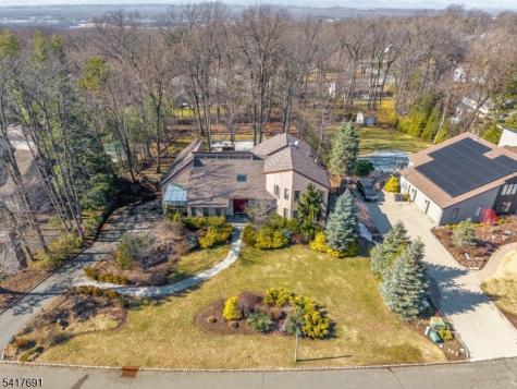 17 Brentwood Drive North Caldwell NJ 07006