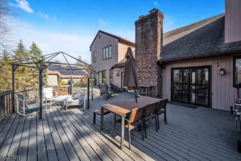 17 Brentwood Drive North Caldwell NJ 07006