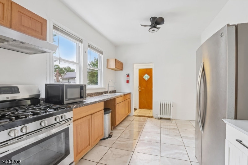 256 Rutledge Avenue East Orange NJ 07017
