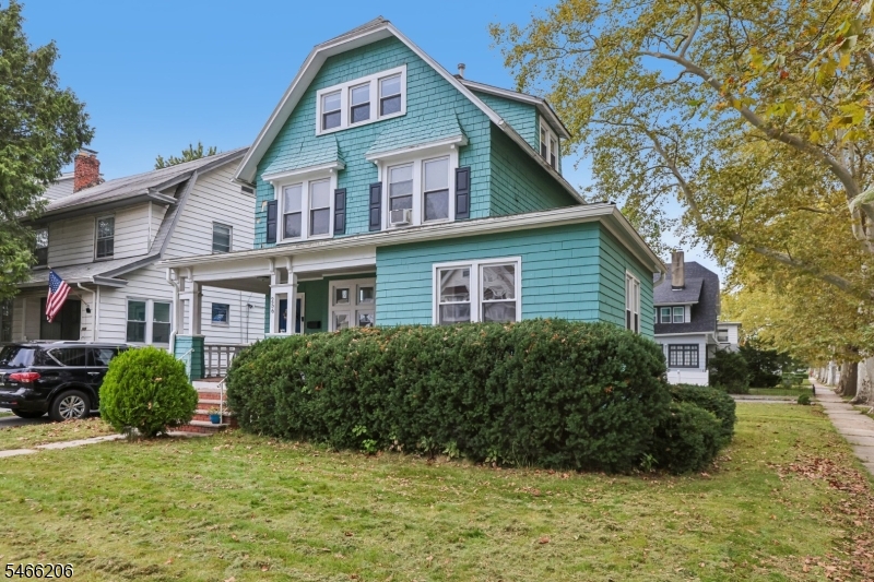 256 Rutledge Avenue East Orange NJ 07017