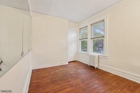 256 Rutledge Avenue East Orange NJ 07017